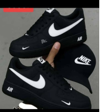 Paix de chaussures 
